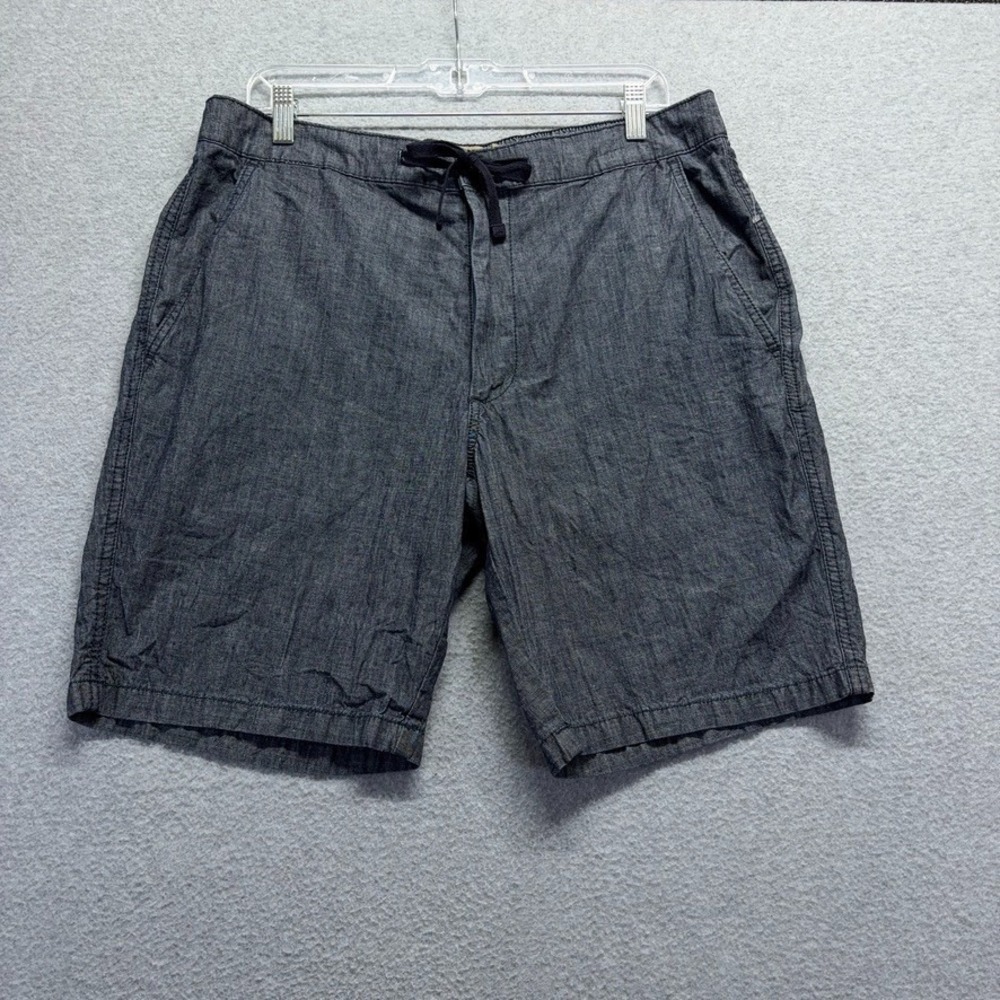 Wrangler Shorts‎ Mens 34 Blue Chino 9" Inseam Mid Rise Chambray